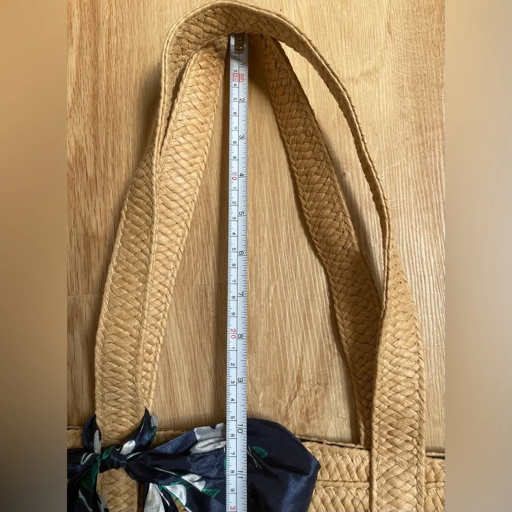 Draper James straw bag Everyday Woven Tan Tote includes Magnolia Scarf Tie - Picture 9 of 10